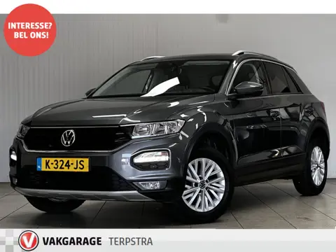 Volkswagen T-Roc 1.5 TSI Style Business/ Automaat/ Trekhaak/ Camera/ Elek.Klep/ Apple+Android/ DAB+/