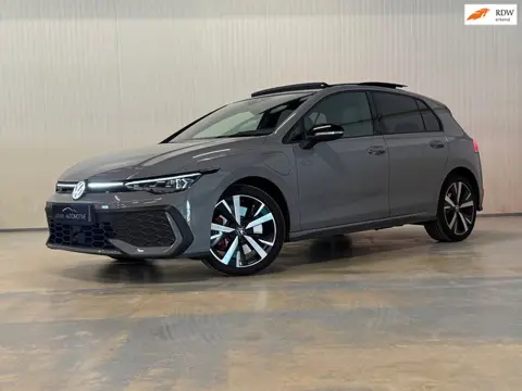 Volkswagen Golf 1.5 eHybrid GTE | HUD | PANO | NARDO GREY | CAMERA | AMBIANCE