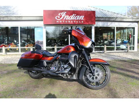 Harley-Davidson Street Glide  FLH-X SE Street-Glide CVO