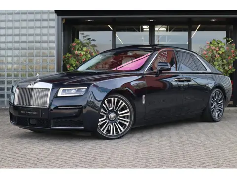 Rolls-Royce Ghost 6.75 V12 | Massagestoelen, Panoramadak, Stoelverwarming, Stuurverwarming, Adaptive