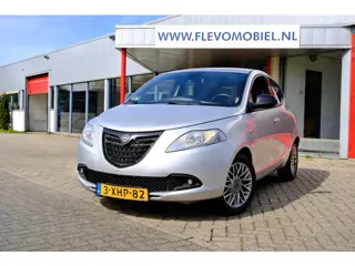 Lancia Ypsilon 0.9 TwinAir Elefantino Plus 5-drs Airco|LMV|*91.530km!*