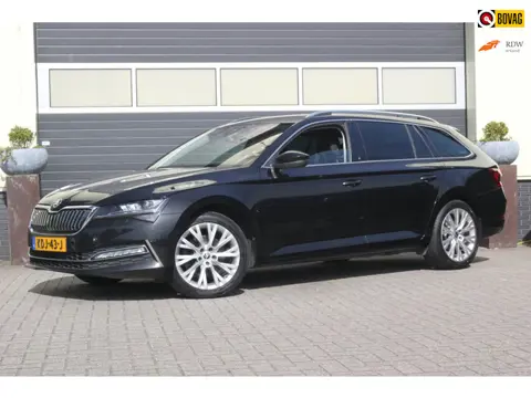 Skoda Superb 1.4 TSI iV Business Edition Plus | Trekhaak |