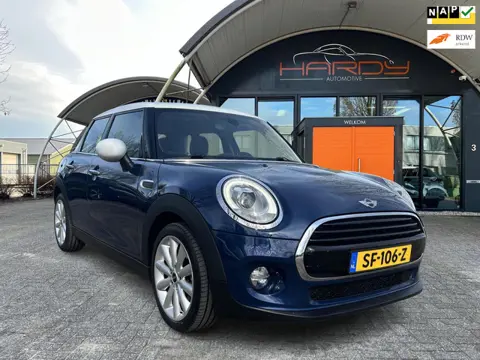 Mini Mini 1.5 Cooper Serious Business NAVI LED 1e EIG RIJKLAARPRIJS