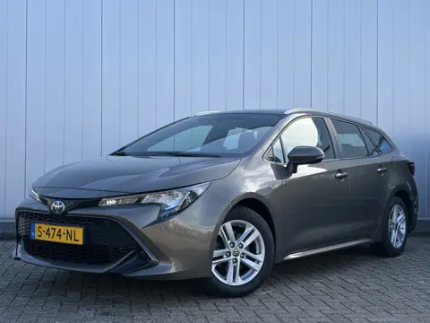 Toyota Corolla Touring Sports 1.8 Hybrid Active NL Auto Trekhaak Dealer Onderhouden Navi Carplay Cru
