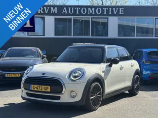 Mini Mini 1.5 Cooper Pepper VAN: 19.400,- VOOR: 17.877,- UW LENTEVOORDEEL: 1.523,- euro SUPER COMPLE