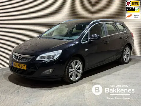 Opel Astra Sports Tourer 1.4 Turbo Sport | Carplay | Trekhaak | Airco | Cruise