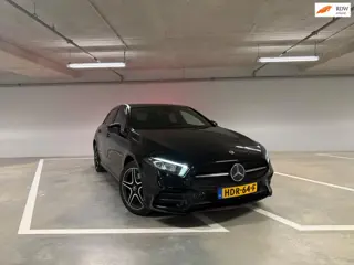 Mercedes-Benz A-klasse 250e Hybride, AMG pakket, 360 camera, sfeerverlichting