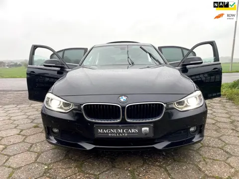 BMW 3-serie 316i NAP 5DRS AUTOMAAT XENON NAVI SCHERM NW APK VELGEN