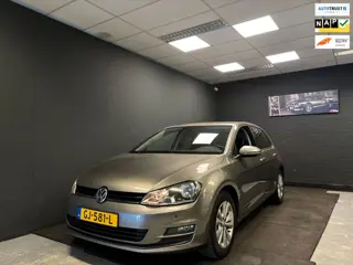 Volkswagen Golf 1.6 TDI Navi Parkeer V+A DSG 1e eigennaar NL NAP