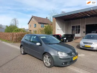 Volkswagen Golf 1.6 FSI Turijn