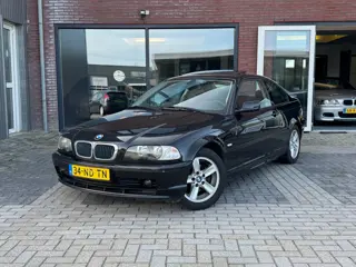 BMW 3-serie Coupé 318Ci Executive | NWE APK | Pano | 1/2 Leer |