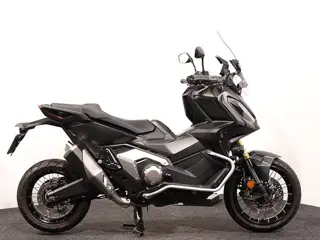 Honda X-ADV 750 NHA86 Mat Ballistic Black Metallic