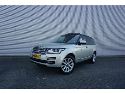 Land Rover Range Rover 3.0 TDV6 Vogue 1e Eigenaar - Climate / Navi / Pano / Stoelverw + koeling + ac