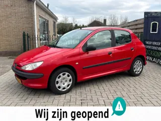 Peugeot 206 1.1 XR | leuke auto die goed rijd en schakelt | nieuwe apk keuring bij levering !