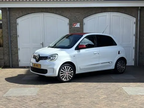 Renault Twingo 0.9 TCe Intens Carplay (bj 2020, automaat)