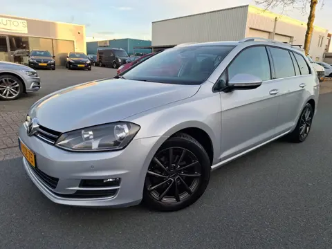 Volkswagen Golf Variant 1.2 TSI Highline CLIMA/CRUISE/NAVI/STOELVERWARMING!