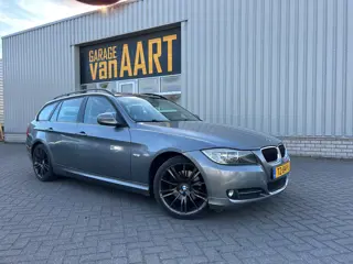 BMW 3-serie Touring 320i | CRUISE | CLIMATE | HALF LEER | APK 04-2027 |