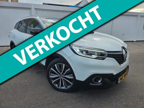 Renault KADJAR 1.2 TCe Bose* Automaat* Keyless* Pano* Vol opties!