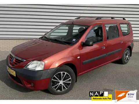 Dacia Logan MCV 1.6-16V 5 persoons | Airco | Trekhaak