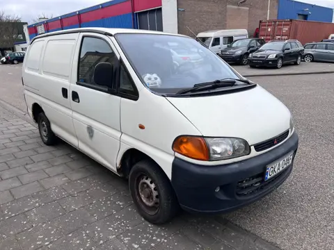 Mitsubishi L 400 2.5 1997(+31641468730)