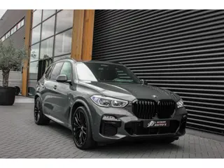 BMW X5 XDrive45e High Executive / HEAD- UP / 4WIELBESTURING / LUCHTVERING / DRIVING ASSISANT / MENOR