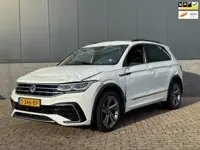 Volkswagen Tiguan 1.5 TSI R-Line DSG/LED/19''