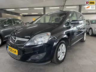 Opel Zafira 1.8 Cosmo 7p panoramadak clima cruise controle lm-velgen elektrische pakket parkeersenso