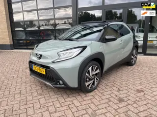 Toyota Aygo X 1.0 VVT-i MT Envy , Open Dak , Camera