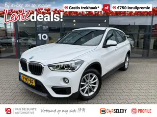 BMW X1 sDrive18i Centennial Executive *Trekhaak*