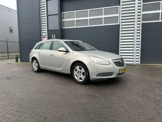 Opel Insignia Sports Tourer 1.8 Edition TREKHAAK/ONDERHOUD/PARKEERSENSOREN