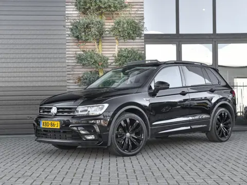 Volkswagen Tiguan 2.0 TSI 4Motion R-Line Highline Panoramadak Leer Camera Dynaudio 20 inch Velgen Tr