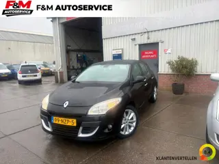 Renault Mégane 1.6 Celsium Distributie vorig jaar vervangen, trekhaak