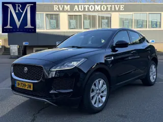 Jaguar E-PACE 2.0 P200 AWD R-Dynamic VAN: 31.900,- VOOR 29.877,- UW LENTEVOORDEEL: 2.023,- | RIJKLAA