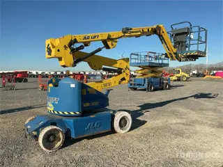 JLG E400AJPN (bj 2008)