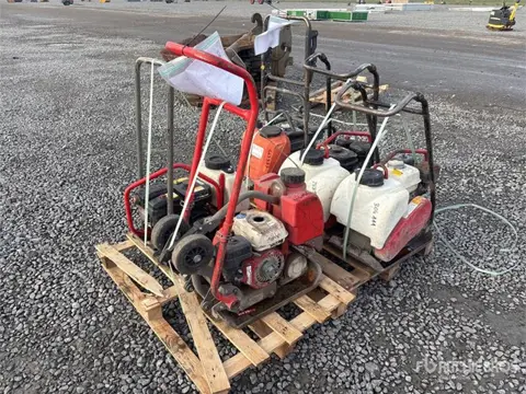QUANTITY of (2) Vibratory Plate Compactor