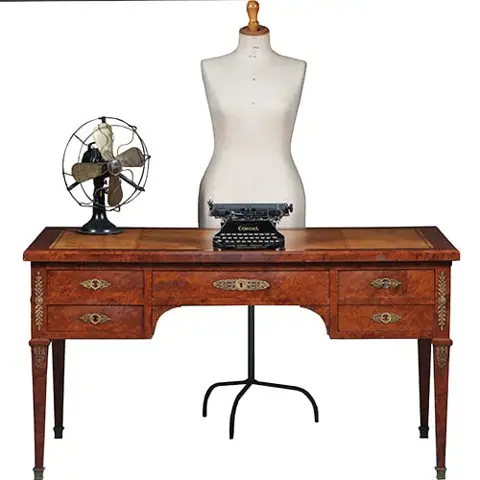 Chique Napoleon III bureau plat ca 1870 Thuyawortel en goud gestempeld  leer