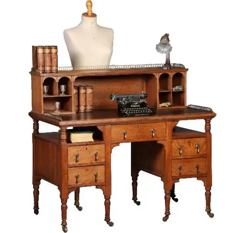 Antieke bureaus / Art &amp; Crafts bureau ca. 1890 met opzet deel en open vakken