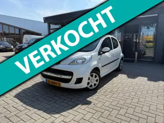 Peugeot 107 1.0-12V XS
