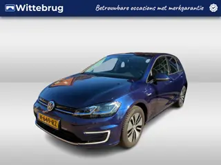 Volkswagen e-Golf E-DITION / 92% SOH/ CAMERA/ PARK. SENSOREN/ ADAPT. CRUISE/ APP CONNECT/ LED/ NAVI/