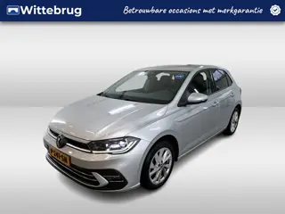 Volkswagen Polo 1.0 TSI Style / AUTOMAAT/ PARK. SENSOREN/ IQ. LIGHT/ DIGITAL DASHBOARD/ ADAPT. CRUIS