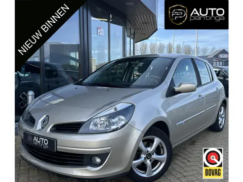 Renault Clio 1.6-16V Initiale 111PK | Zeer Nette Staat | LUXE | NL AUTO | D Riem is Vervangen | Lede