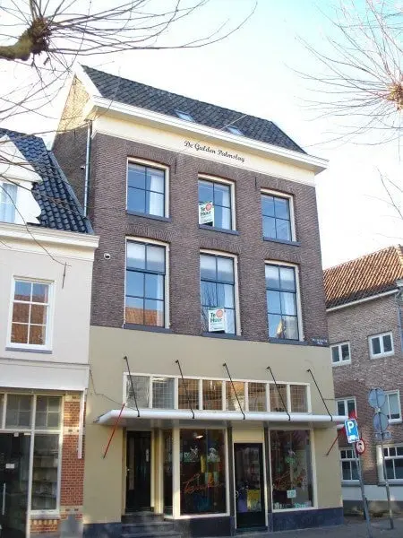 Woning aan de Vispoortenplas te Zwolle