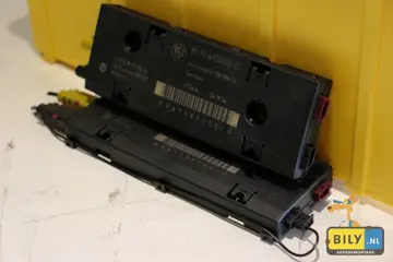 Diversity antenne versterker E81 E87 BILY onderdelen