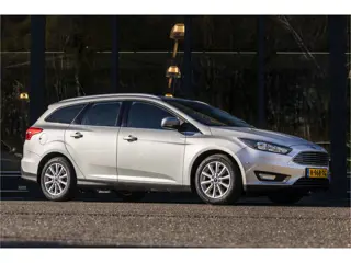 Ford FOCUS Wagon 1.0 Titanium (bj 2015)