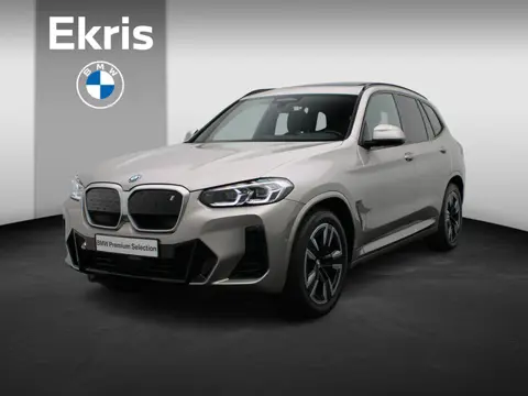 BMW iX3 High Executive 80 kWh High Executive | Stuurwielrand Verwarmd | Driving Assistant Profession