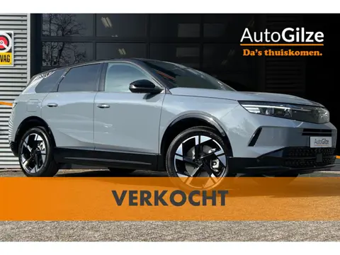 Opel Grandland 1.6 Turbo Plug-in-Hybrid Ultimate l Pano l Trekhaak l Focal Sound l HUD l 20 Inch