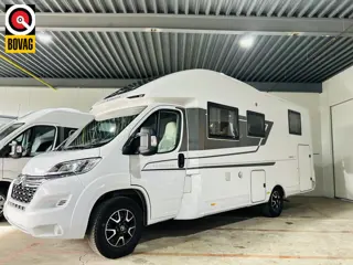 Adria MATRIX 670 SL Axess Gescheiden bedden, volledig vlakke vloer, 5 gordelplaatsen