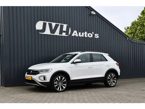 Volkswagen T-Roc 1.5 TSi 150pk AUT/DSG Life 07-2022 | BTW | Virtual CP | Full-LED | Navi | Adapt.CC