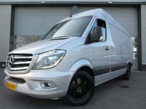 Mercedes-Benz Sprinter 313 CDI L2H2 airco trekhaak camera Xenon 3 zits