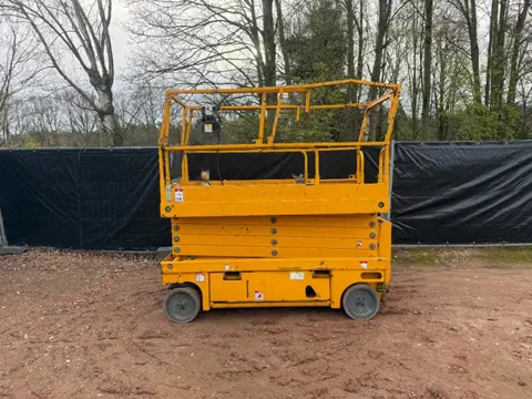 Haulotte Compact 12 (bj 2014)